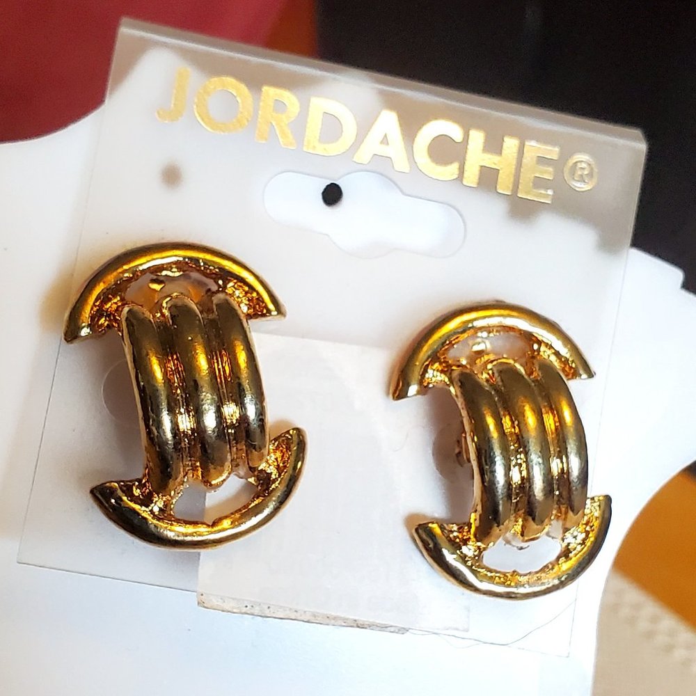 Vintage Style Gold Tone Clip On Earrings Jordache